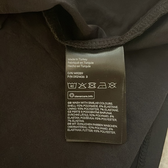 H&M square/boat neck tank. NWT - Picture 6 of 7